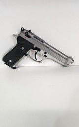 BERETTA 92FS 9MM LUGER (9X19 PARA) - 2 of 3