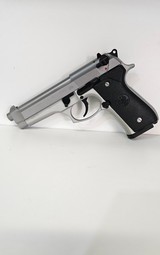 BERETTA 92FS 9MM LUGER (9X19 PARA) - 1 of 3