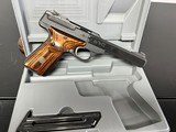 BROWNING BUCK MARK PRO TARGET LAMINATE .22 LR - 3 of 3