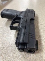 SPRINGFIELD ARMORY XD-40 .40 S&W - 3 of 3