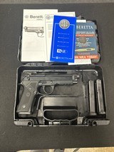 BERETTA 92FS 9MM LUGER (9X19 PARA) - 1 of 3