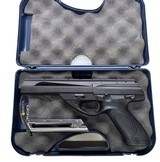 BERETTA U22 Neos .22 LR - 1 of 3