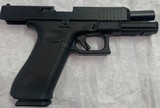 GLOCK 22 Gen 5 .40 S&W - 3 of 3