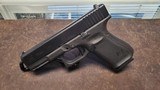 GLOCK 19 19 Gen 5 9MM LUGER (9X19 PARA) - 1 of 2