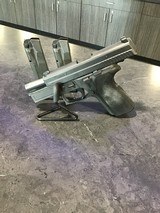 SIG SAUER P229 9MM LUGER (9X19 PARA) - 1 of 3