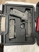 SIG SAUER P229R .40 S&W - 2 of 3
