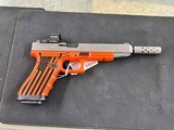 GLOCK 17
gen 3 9MM LUGER (9X19 PARA) - 2 of 2