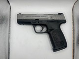 SMITH & WESSON SD9 9MM LUGER (9X19 PARA) - 1 of 3