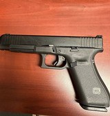 GLOCK 34 MOS Gen 5 9MM LUGER (9X19 PARA) - 2 of 3