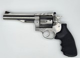 RUGER REDHAWK .44 5.5" .44
MAG - 1 of 3