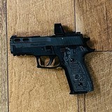 SIG SAUER P229 9MM LUGER (9X19 PARA) - 1 of 3