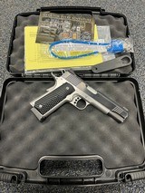 KIMBER 1911 custom II .45 ACP - 1 of 3