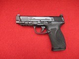 SMITH & WESSON M&P 2.0 Optic Ready 10MM - 2 of 3