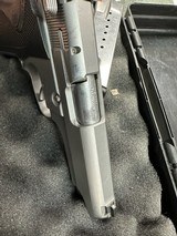 SMITH & WESSON 5906 9MM LUGER (9X19 PARA) - 2 of 3