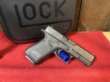 GLOCK 19 g19 gen 5 9MM LUGER (9X19 PARA) - 1 of 3