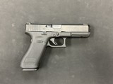 GLOCK 17
Gen 5 9MM LUGER (9X19 PARA) - 1 of 2