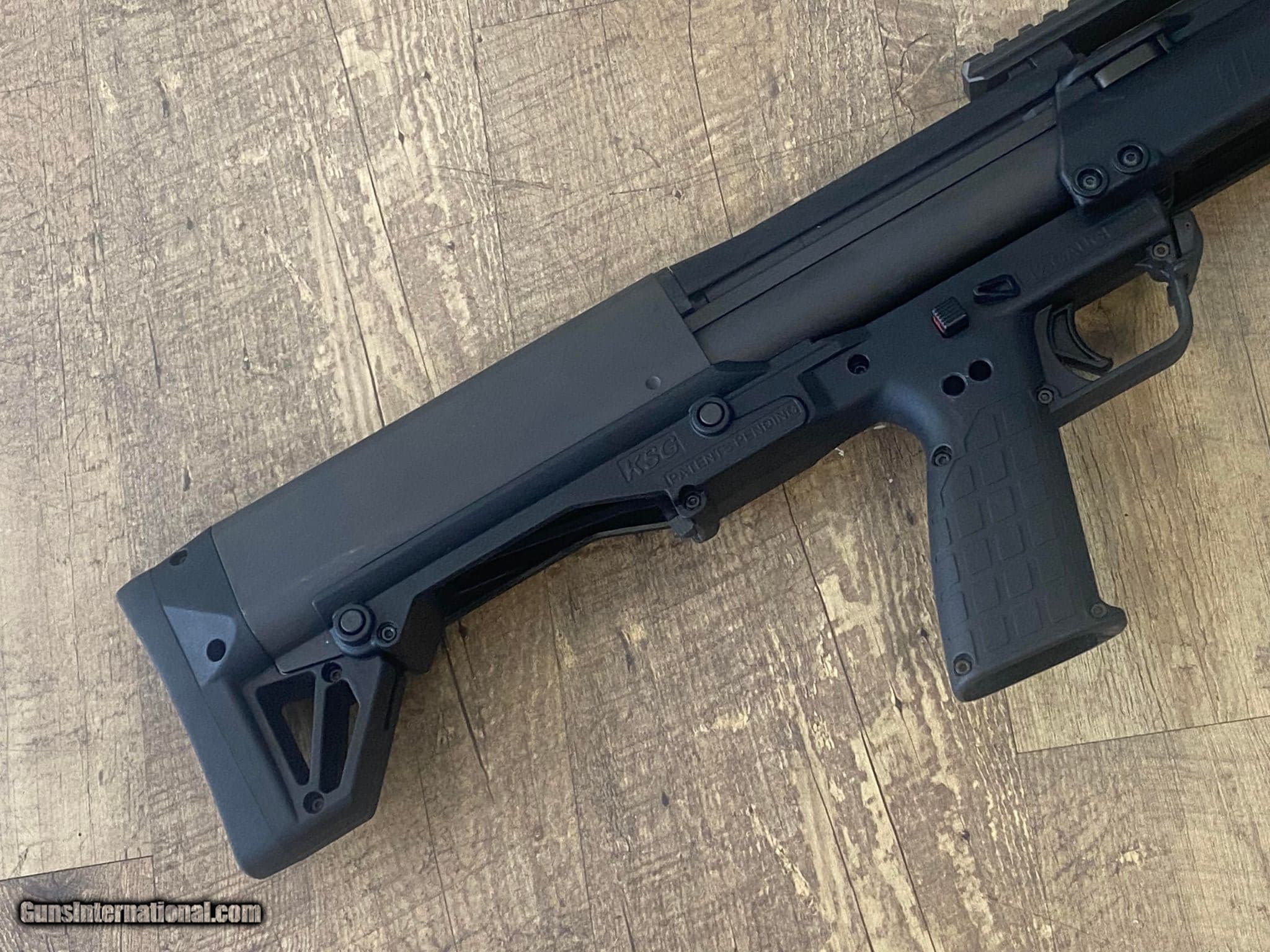 KELTEC dual tube 12ga bullpup KSG 12 GA