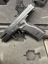SPRINGFIELD ARMORY XD .40 S&W - 3 of 3