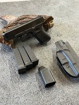 GLOCK 19 19 Gen 5 9MM LUGER (9X19 PARA) - 1 of 3
