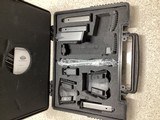 SPRINGFIELD ARMORY xdm-40 .40 S&W - 1 of 3