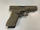 GLOCK 17 9MM LUGER (9X19 PARA) - 1 of 3