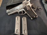 SMITH & WESSON Model 659 9MM LUGER (9X19 PARA) - 1 of 3