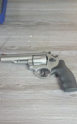 SMITH & WESSON 66-8 COMBAT MAGNUM .357 MAG - 1 of 3
