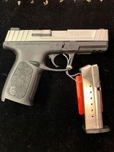 SMITH & WESSON S&W SD9 VE 9MM LUGER (9X19 PARA) - 1 of 3