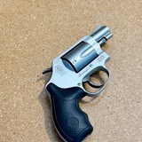 SMITH & WESSON 637-2 AIRWEIGHT .38 SPL - 2 of 3