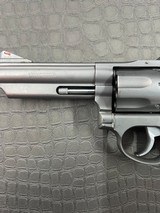 TAURUS 66 Standard .357 MAG - 2 of 3