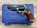 SMITH & WESSON 29-10 44MAG - 1 of 3