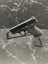 SMITH & WESSON M&P 9 SHIELD M 2.0 PERFORMANCE CENTER 9MM LUGER (9X19 PARA) - 1 of 3