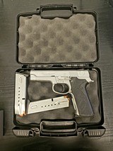 SMITH & WESSON 5946 9MM LUGER (9X19 PARA) - 1 of 3