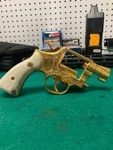 SMITH & WESSON 10-5 .38 SC - 2 of 3