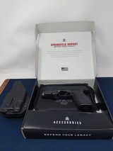 SPRINGFIELD ARMORY HELLCAT PRO 9MM LUGER (9X19 PARA) - 1 of 3