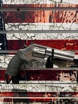 SMITH & WESSON 686 PLUS .38 SPECIAL/.357 MAGNUM - 1 of 3