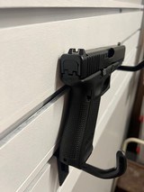 GLOCK G17 GEN 5 9MM LUGER (9X19 PARA) - 2 of 3