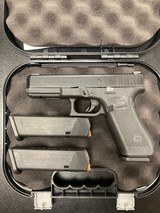 GLOCK G17 GEN5 9MM LUGER (9X19 PARA) - 1 of 1