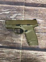 SPRINGFIELD ARMORY HELLCAT 9MM LUGER (9X19 PARA) - 1 of 3