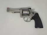 SMITH & WESSON 67-1 Stainless 38 SPL. - 1 of 3