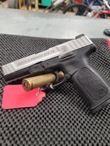 SMITH & WESSON S&W SD9 VE 9MM LUGER (9X19 PARA) - 1 of 3