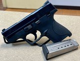 SMITH & WESSON M&P 9 SHIELD 9MM LUGER (9X19 PARA) - 1 of 3
