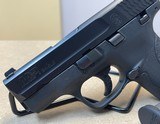 SMITH & WESSON M&P 9 SHIELD 9MM LUGER (9X19 PARA) - 2 of 3