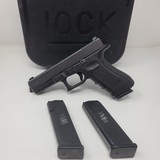 GLOCK 22 G22 GEN 4 .40 (Night Sights) POLICE TRADE IN 40 CALIBER - 1 of 3