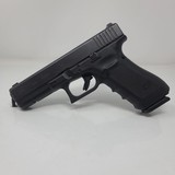 GLOCK 22 G22 GEN 4 .40 (Night Sights) POLICE TRADE IN 40 CALIBER - 2 of 3