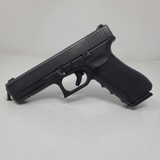 GLOCK 22 G22 GEN 4 .40 (Night Sights) POLICE TRADE IN 40 CALIBER - 2 of 3