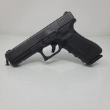 GLOCK 22 G22 GEN 4 .40 (Night Sights) POLICE TRADE IN 40 CALIBER - 2 of 3