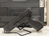 SPRINGFIELD ARMORY XD-40 .40 S&W - 2 of 3