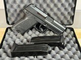 HECKLER & KOCH USP COMPACT .45 ACP - 2 of 2