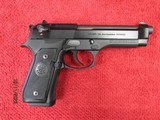 BERETTA 92FS - J92F300M 9MM LUGER (9X19 PARA) - 2 of 3